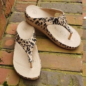Croc leopard print flip flops